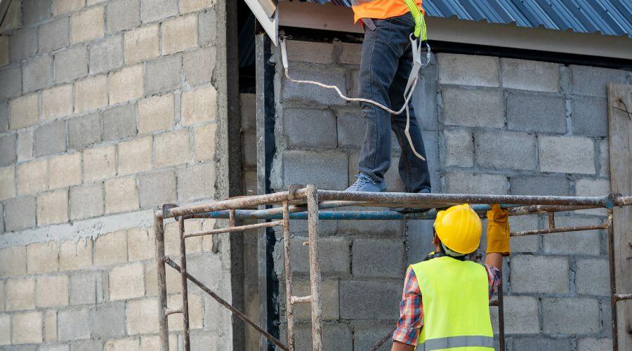 Expert Emergency Roof Repairs services in Middlebury, VT